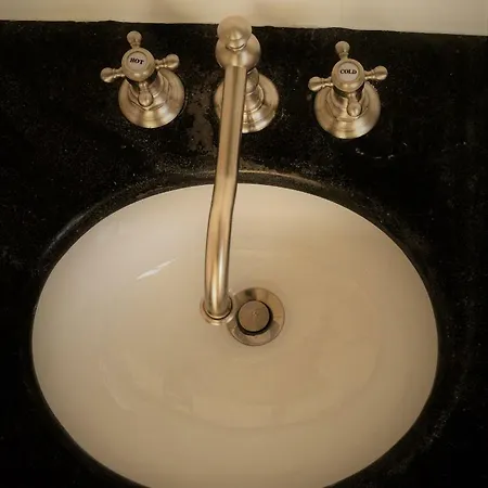 住宿加早餐酒店 马丁皮舍旅馆 Court-Saint-Etienne