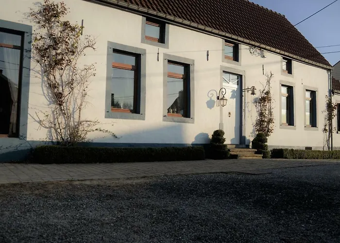 Martin- Pecheur * Court-Saint-Etienne